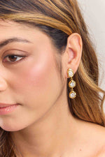 Aretes Flora Dorado