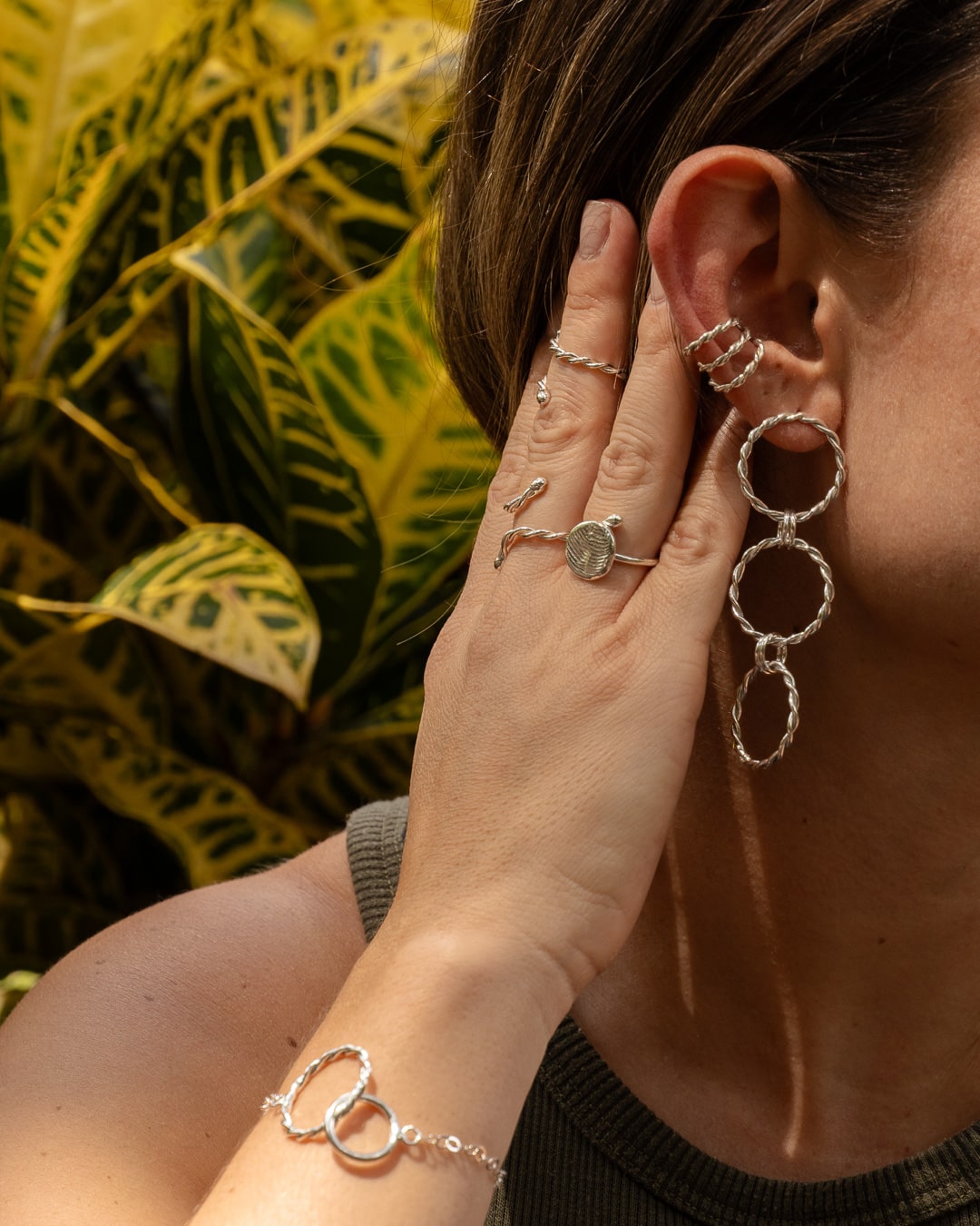Earcuff tres Lazos pequeño Plata