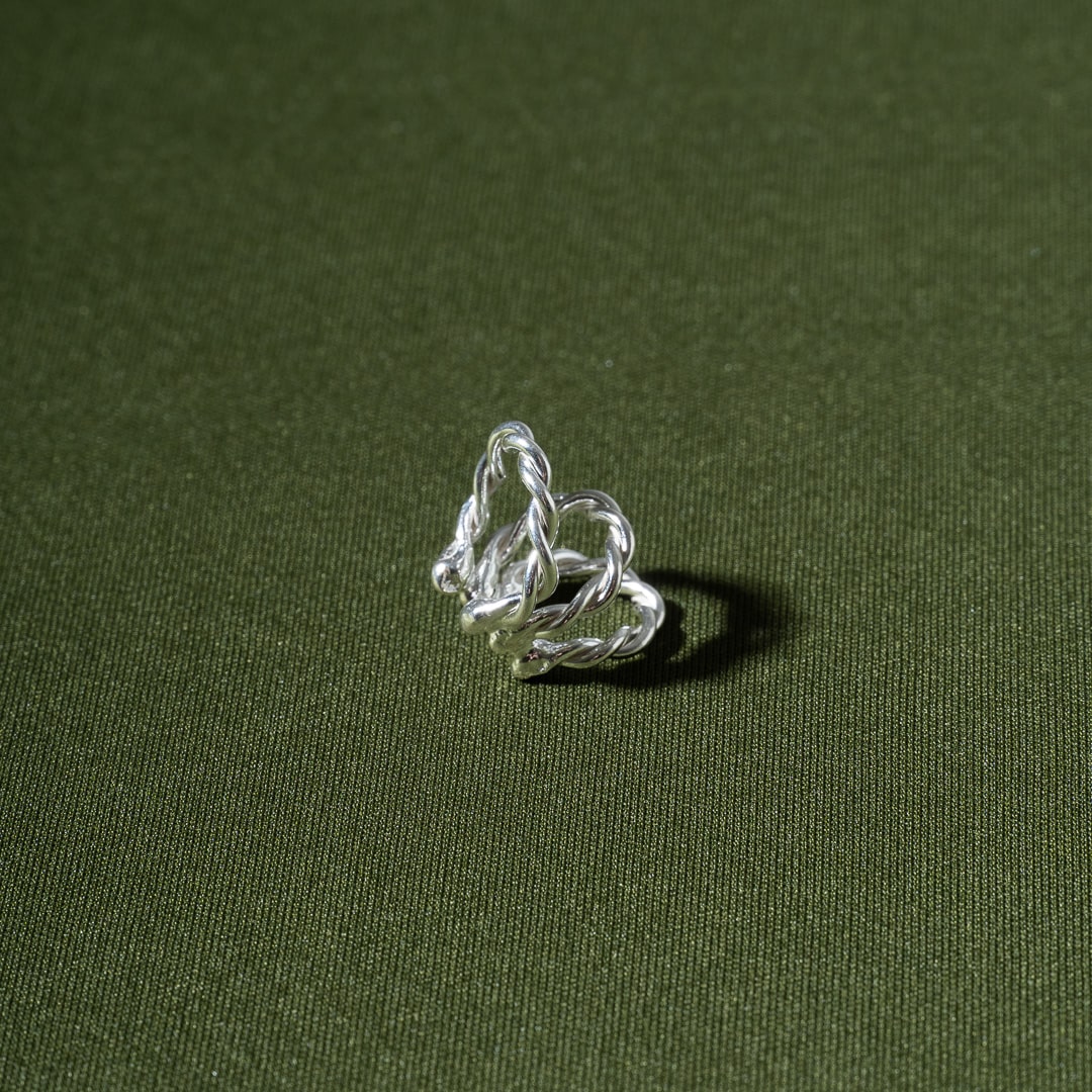Earcuff tres Lazos pequeño Plata