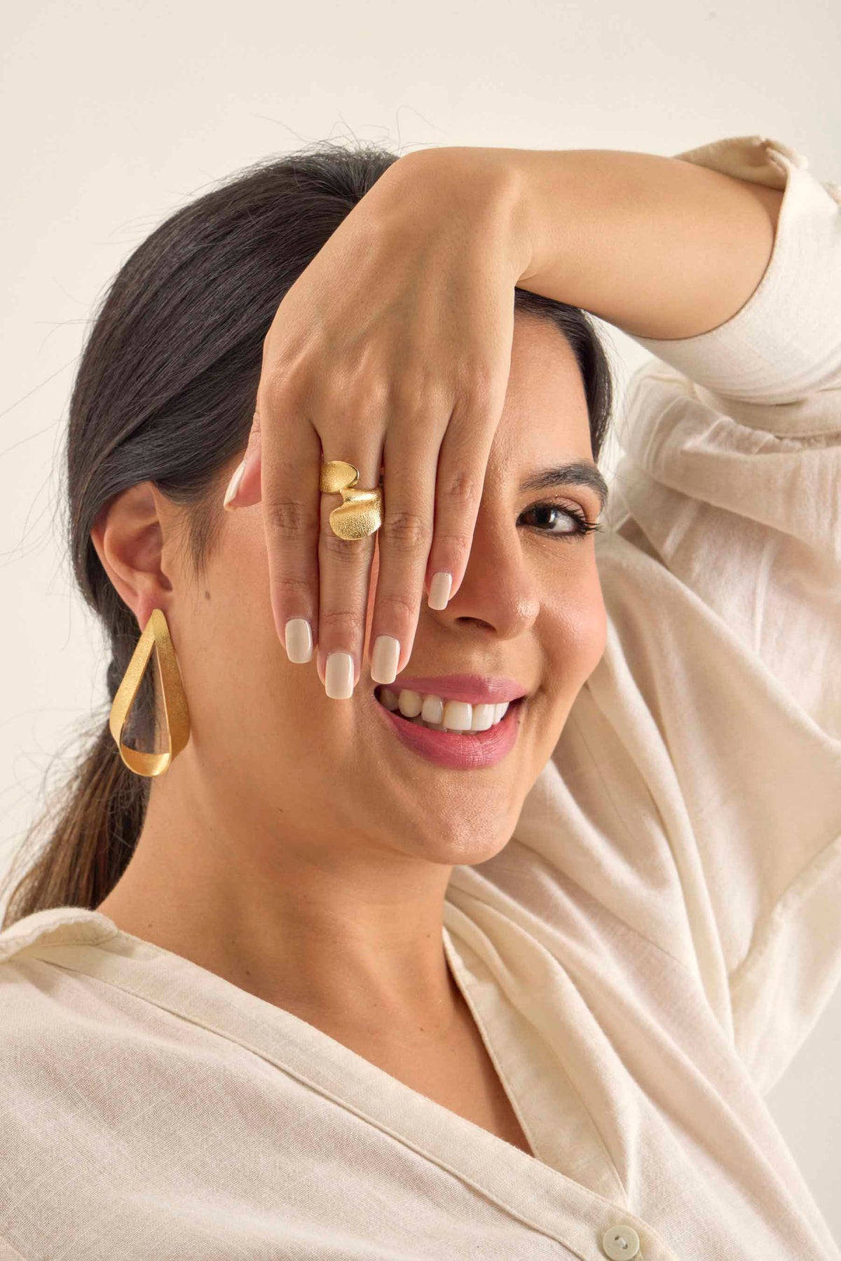 Anillo Oleaje Dorado