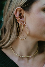 Earcuff Pequeño Dorado